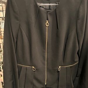 Tahari black suit 12